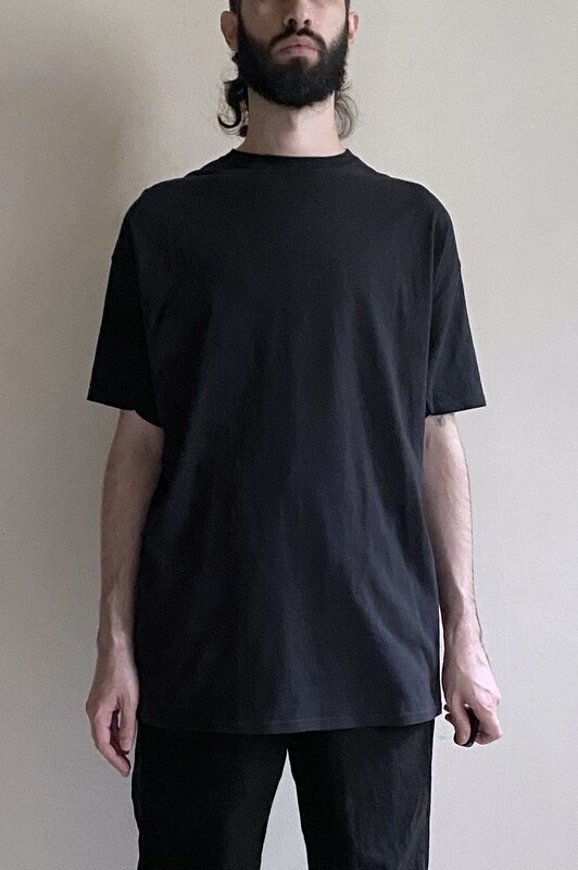backless tee, black