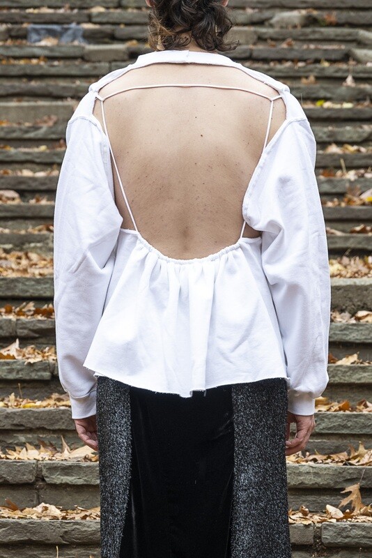 backless sweatshirt, white