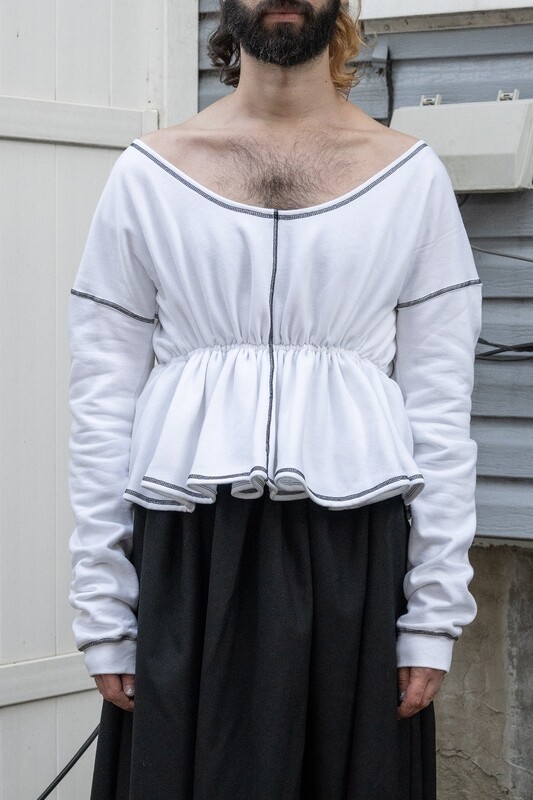 shortgown sweatshirt, white