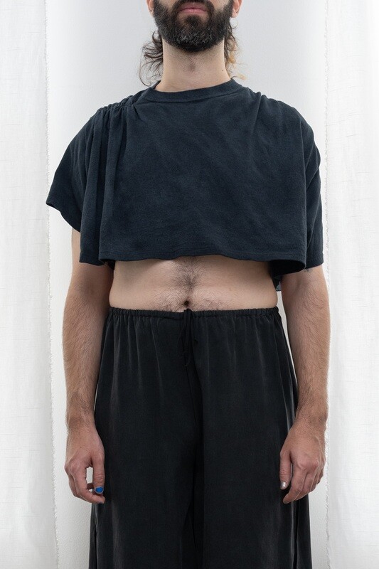 hand painted cropped pinch yoke tee, faded black