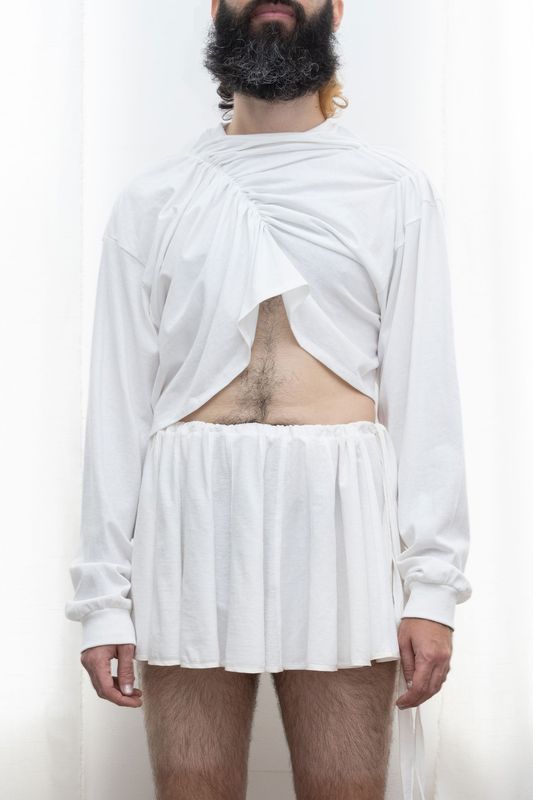 long sleeve cropped pinch tee, white