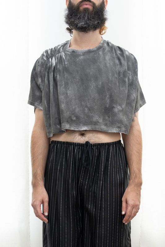 hand painted cropped pinch yoke tee, graphite