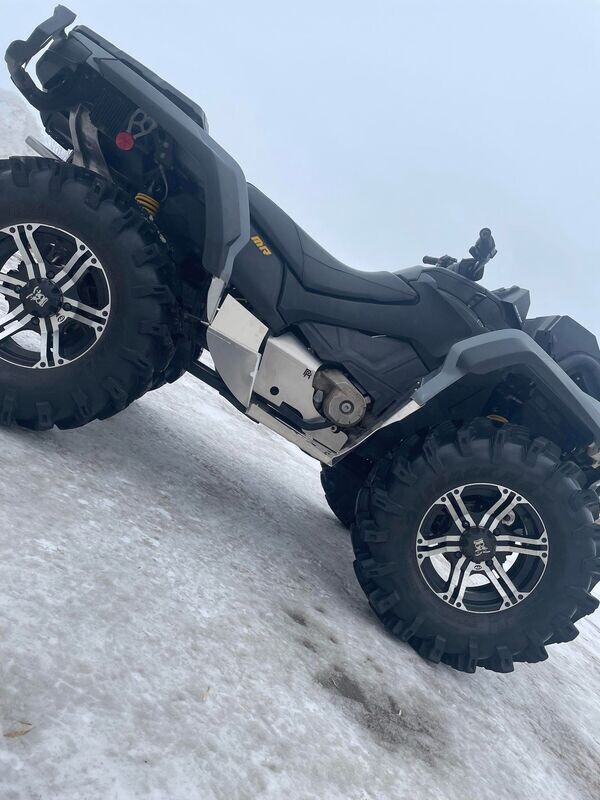 G2 Outlander Max/6x6 footwells