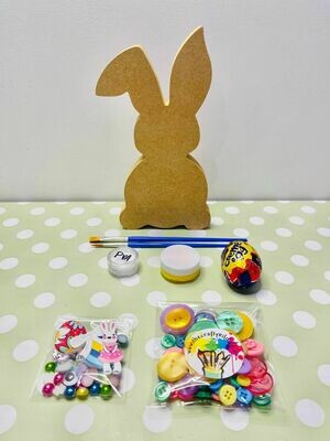 Free Standing 20cm Easter Bunny