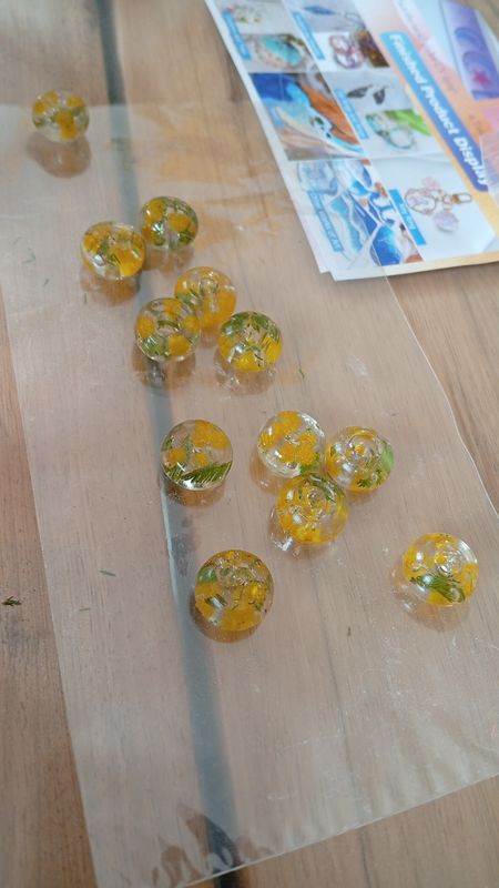 Bracelet perle de mimosa de la french riviera