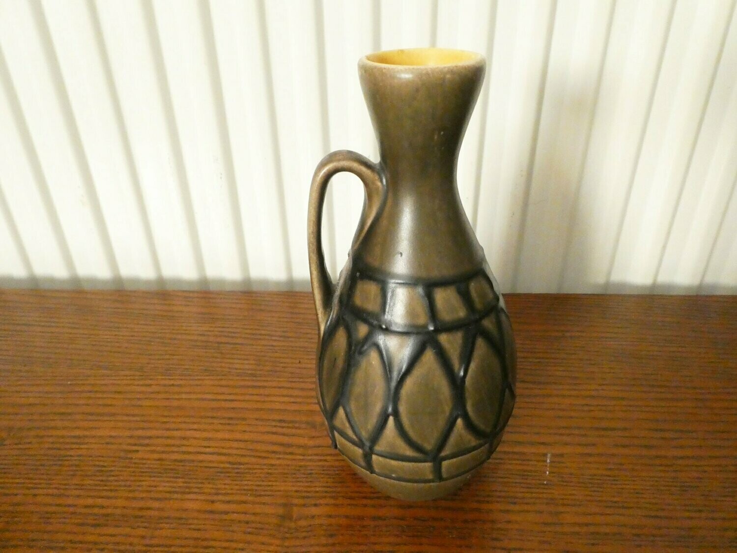 Bay 222-77 West-Germany Vase