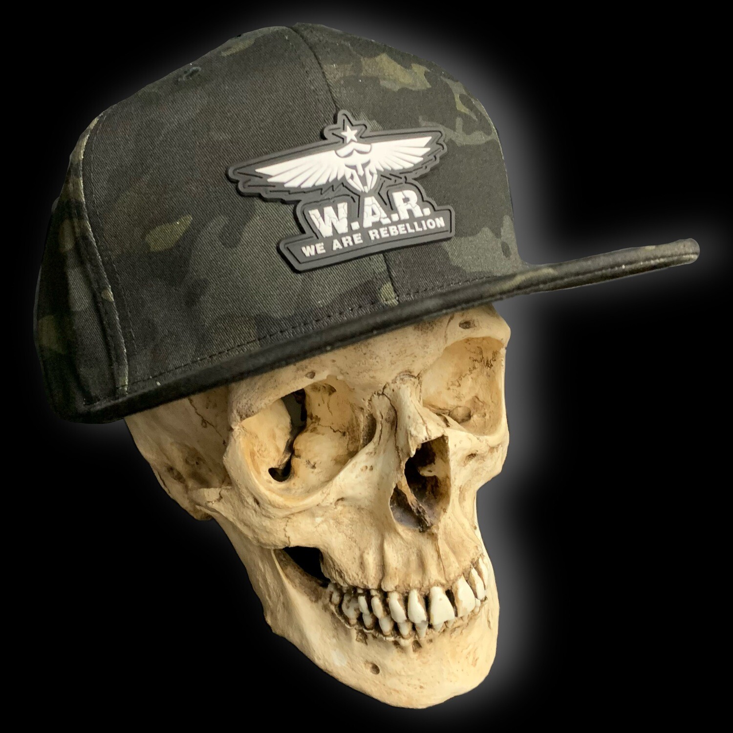 Classic-Rogue Badge-Black Multicam-Snapback