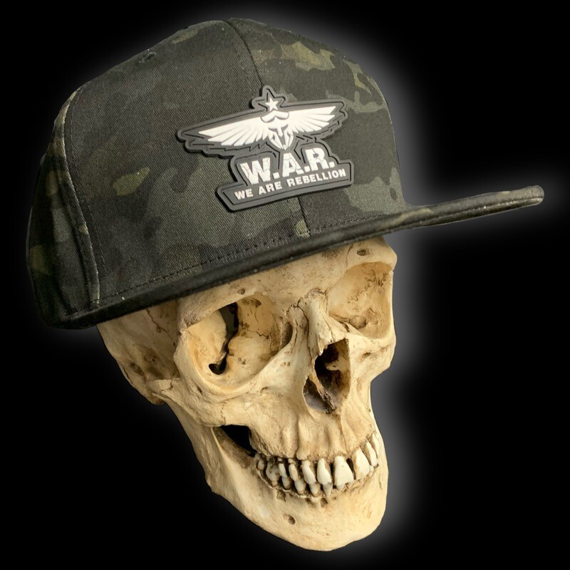 Classic-Rogue Badge-Black Multicam-Snapback