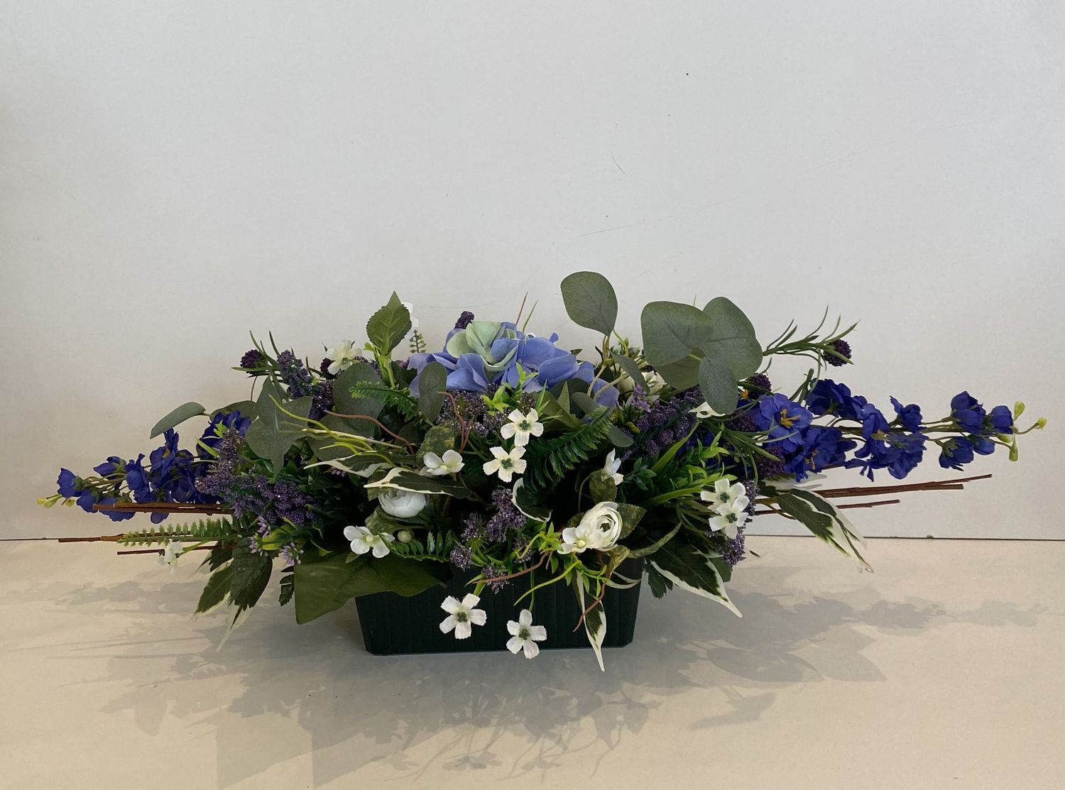 Jardiniere bleu