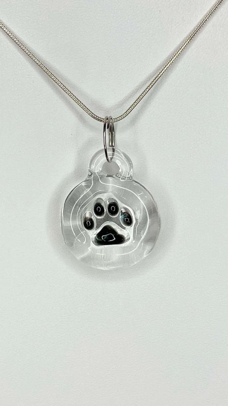 🐾 Pawesome 🐾