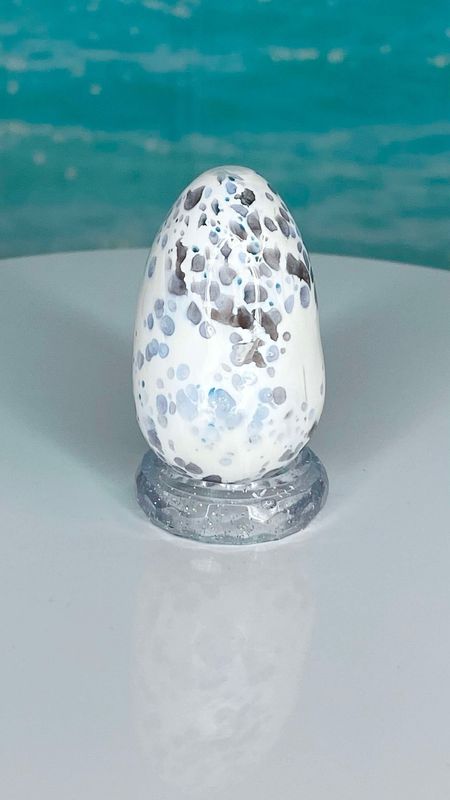 🥚 Purple Speckled Egg 🥚 Handmade Borosilicate Egg with clear acrylic base
