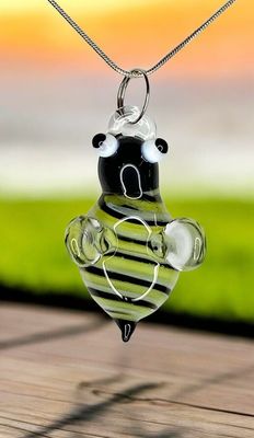 🐝 Could You BEE Any Cuter? 🐝
