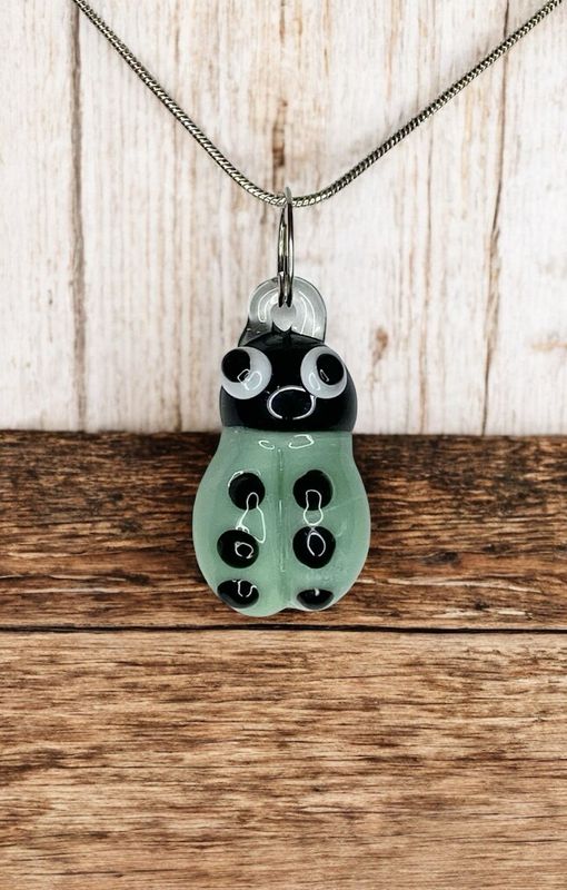 🐞 Glitterbug Green Gleam 🐞