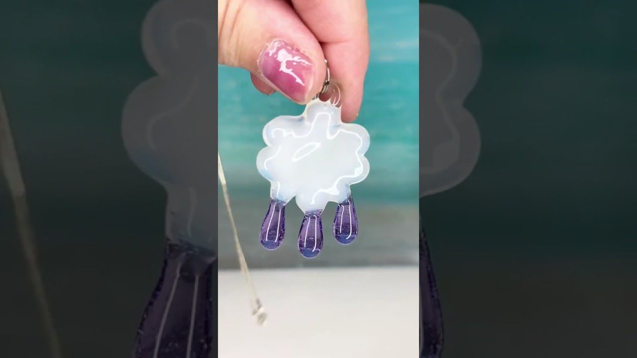 🌧️ Dewdrop Delight 🌧️ Handmade Borosilicate Glass Pendant