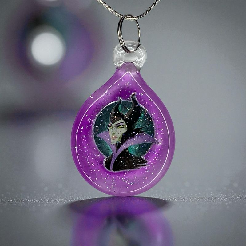 🧛 Maleficent 🦇  Handmade Borosilicate Glass UV Reactive, Glow in the dark