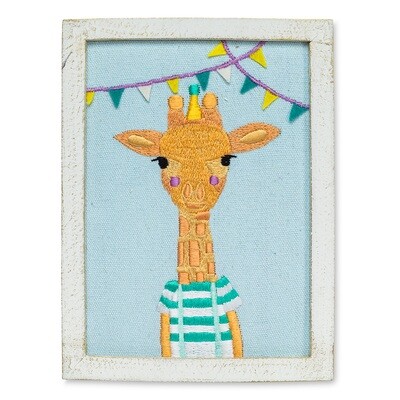 AB stitched wall art giraffe pennant