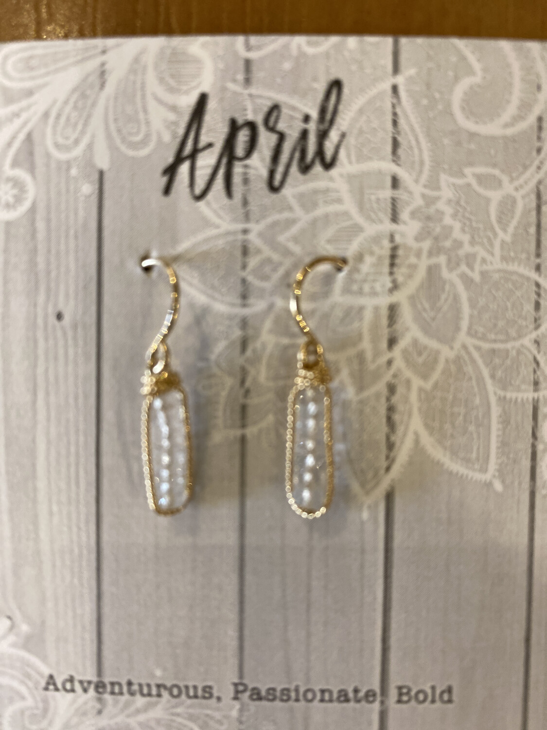 Earring April