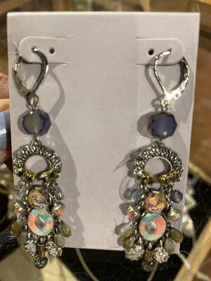 AB 7405 Earring