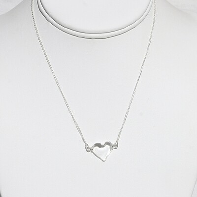 PS024f clear heart necklace