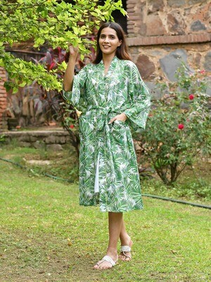 FROND FERN GREEN &amp; WHITE KIMONO