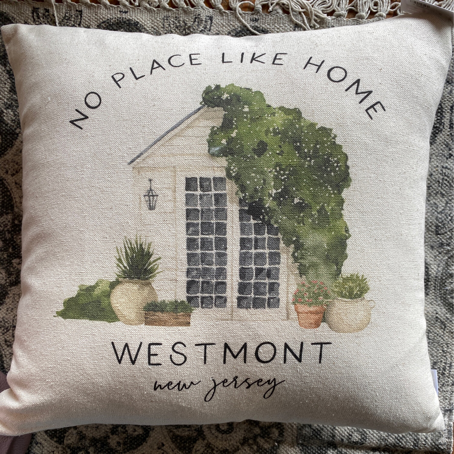 Spring Westmont - Natural / 18" x 18"