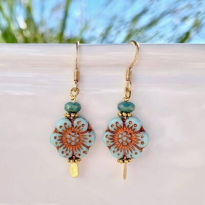 Flower Earrings Light Blue