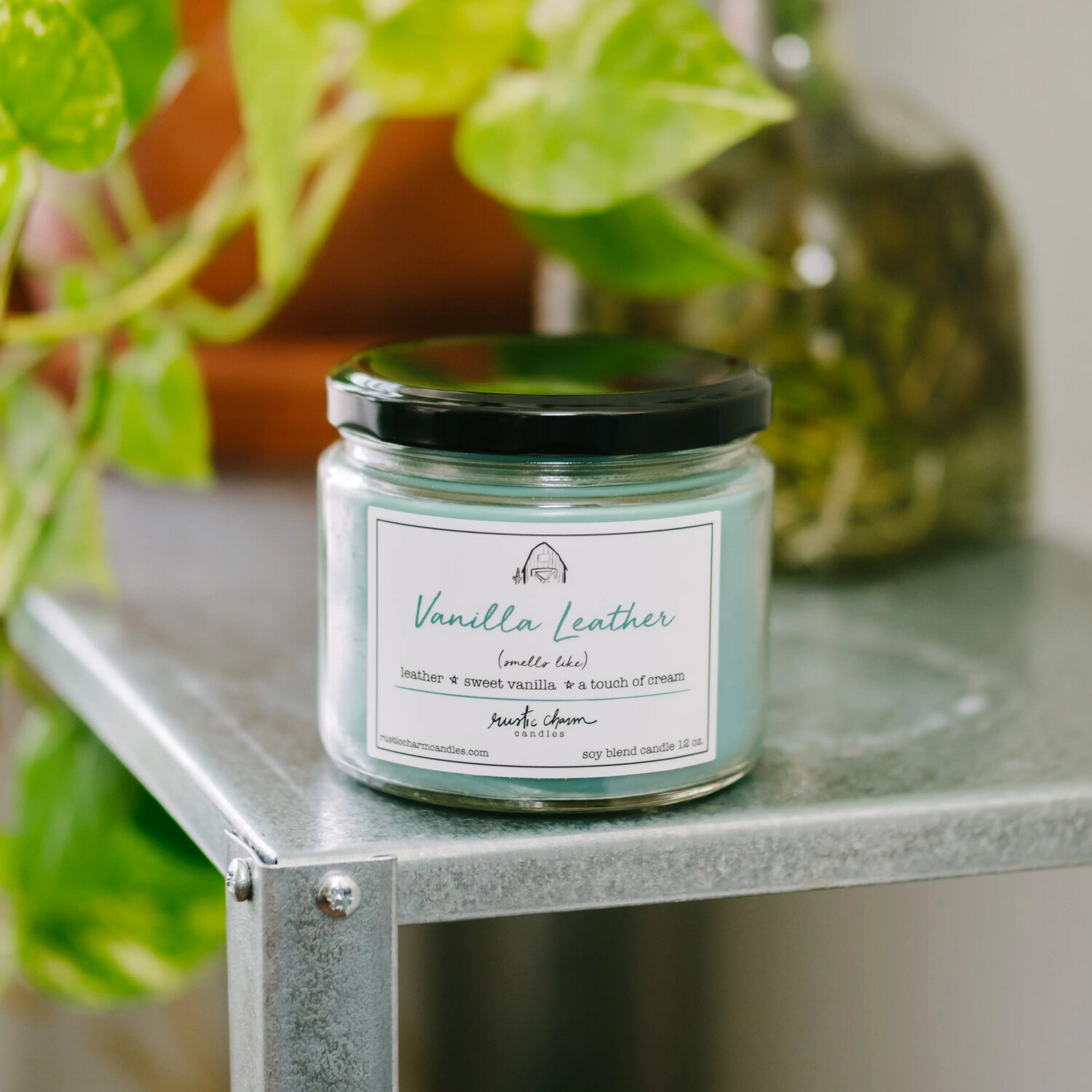 Sale Vanilla Leather Candle