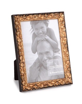 PICTURE FRAMES