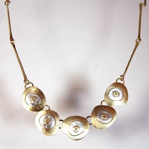 N3749 Lilly Pads Necklace N3749 Lilly Pads Necklace