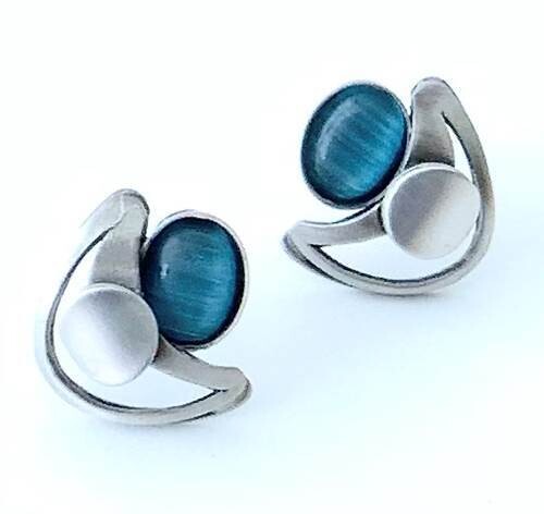 CP post earring