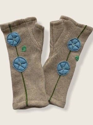 Morning Glory - Blue on Beige Fingerless Cashmere Gloves
