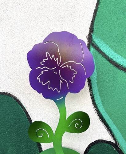 Pansy Light Purple &amp; Base