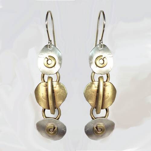 E3745 Lily Pad Earrings