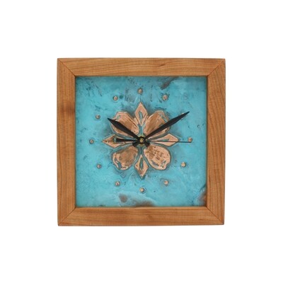 Dogwood Flower Patina Copper, Verde/Green Face Clock Dogwood Flower Patina Copper, Verde/Green Face Clock