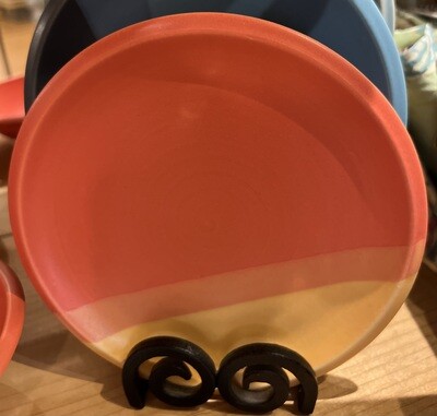 Round Plate 7&quot; Red/yellow