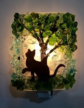 Cat Chasing Butterfly Night Light Cat Chasing Butterfly Night Light