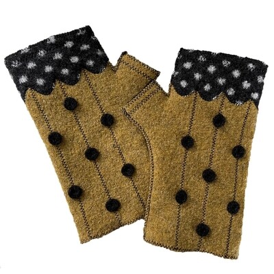 FG082 Prairie Dot Fingerless Gloves