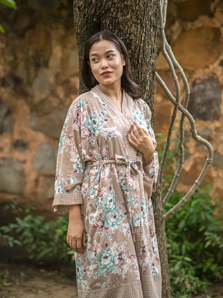 Magnolia Mocha Kimono