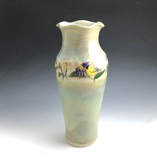 Goldfinches vase