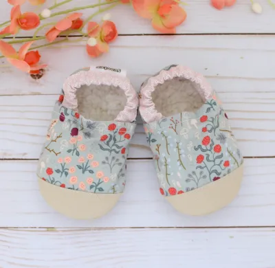 Morning Dew Baby Shoes - 0 - 6 months Morning Dew Baby Shoes - 0 - 6 months