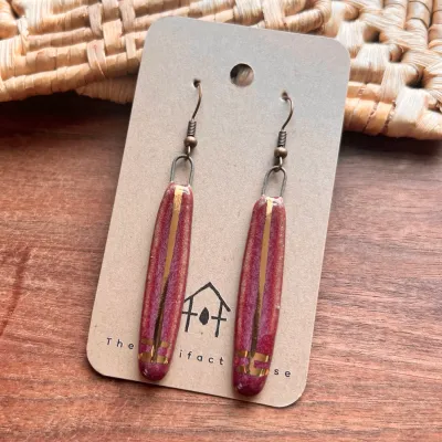 Maroon Strip Gold Design Earring