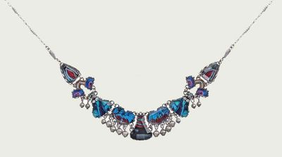 013R3526 MAGICAL NOTES NECKLACE
