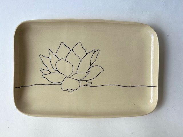 Tray (Rounded): Lotus