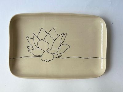 Tray (Rounded): Lotus