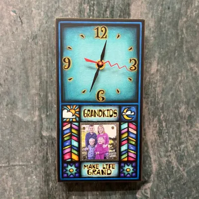 WCF52 - Grandkids Frame Clock WCF52 - Grandkids Frame Clock