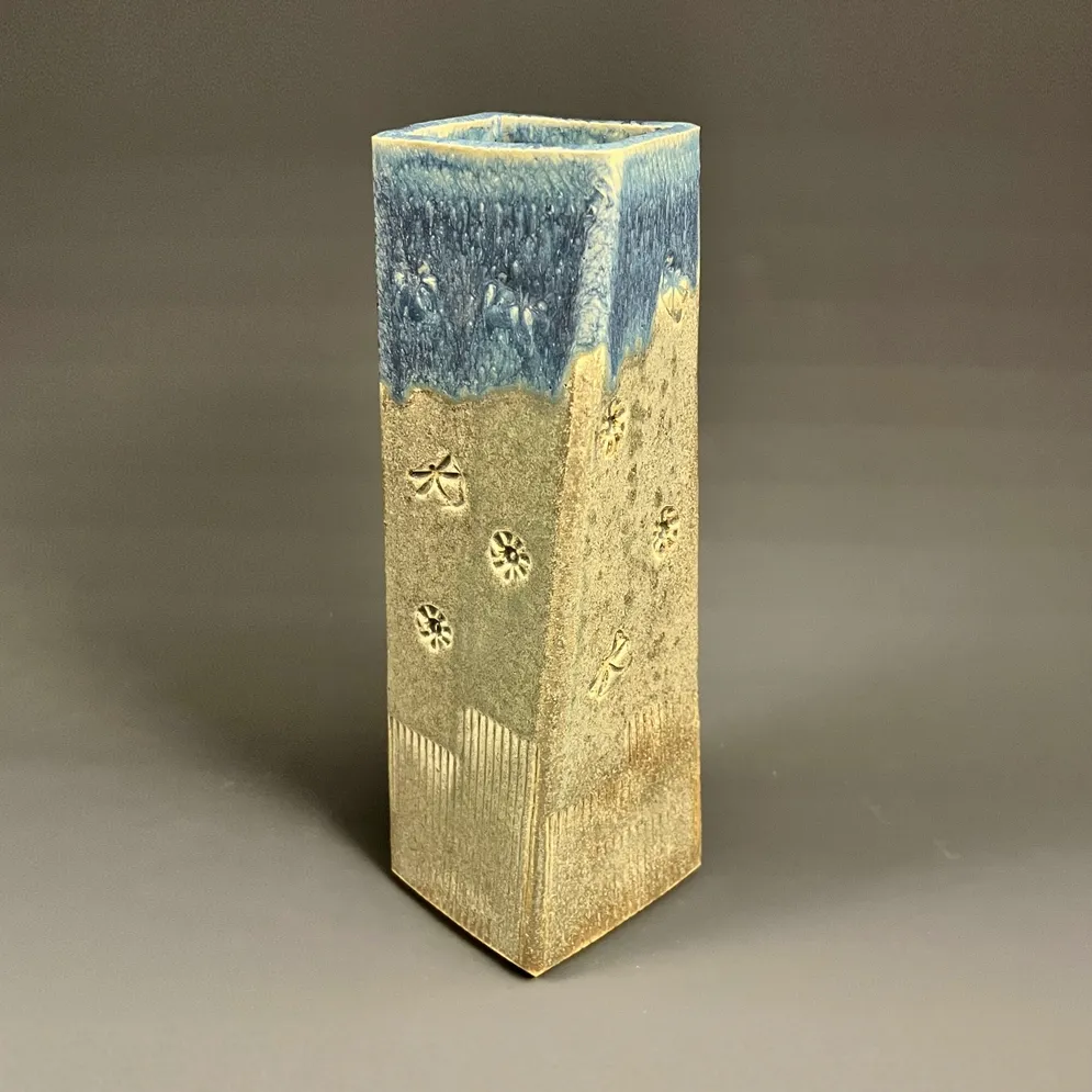 Square Twisted Vase - Dragonflies Indigo/White Square Twisted Vase - Dragonflies Indigo/White