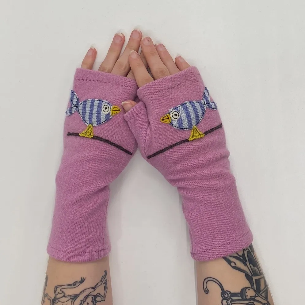 Cute Bird - Pink Fingerless Cashmere Gloves