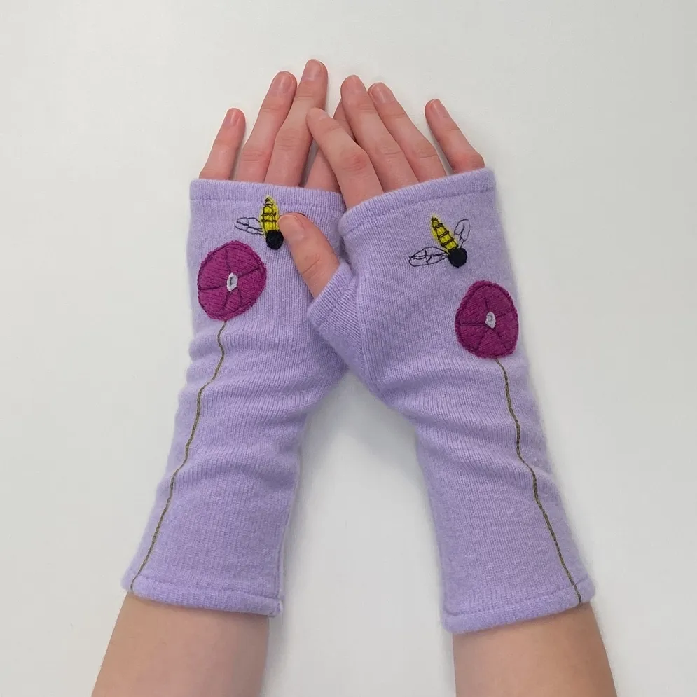 Bee - Lilac Fingerless Cashmere Gloves
