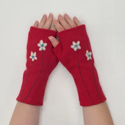 Wildflower - White on Red Fingerless Cashmere Gloves