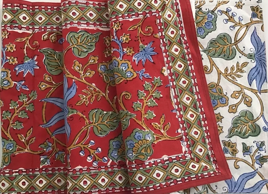 Table Runner 60&quot; Indo Fleur Red